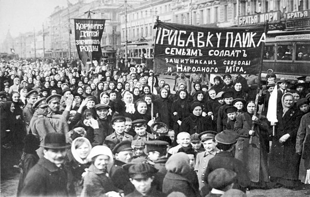 manifestacion revolucion rusa 1905