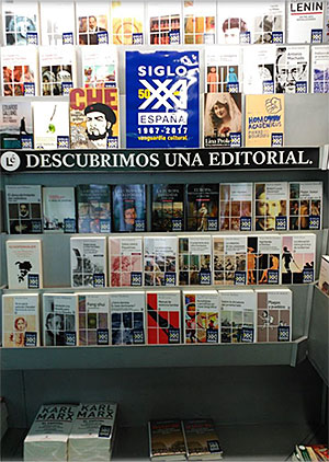 estanteria-50-aniversario-siglo-xxi