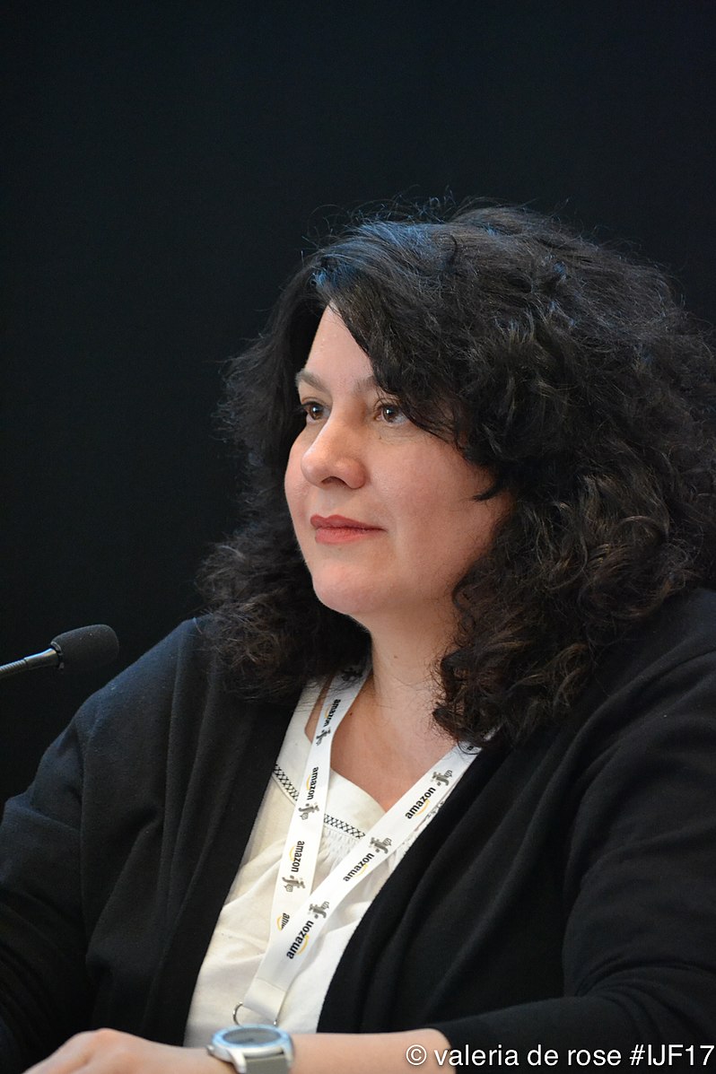 Stefania Maurizi 'El único escudo que puede proteger a Julian Assange